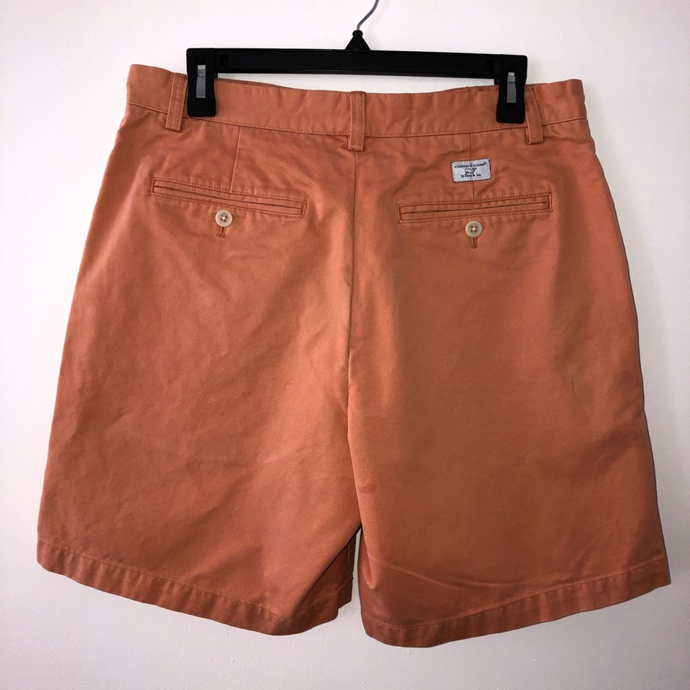 Vineyard Vine men’s Shorts - Picture 2 of 6